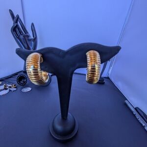 Vintage clip on‎ earrings